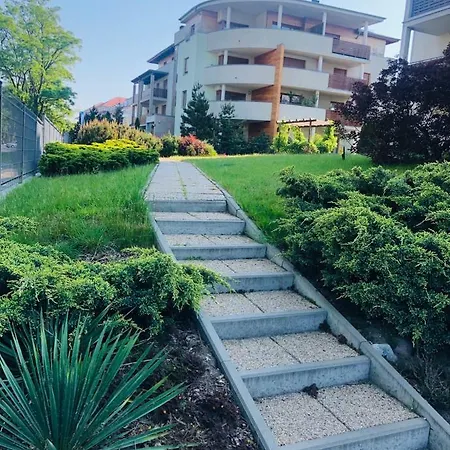 Appartamento Modern , 500 Metres From The Beach , Late Check -out